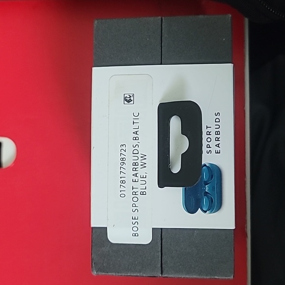 Bose Sport Earbuds - Blue - Picture 3 of 5